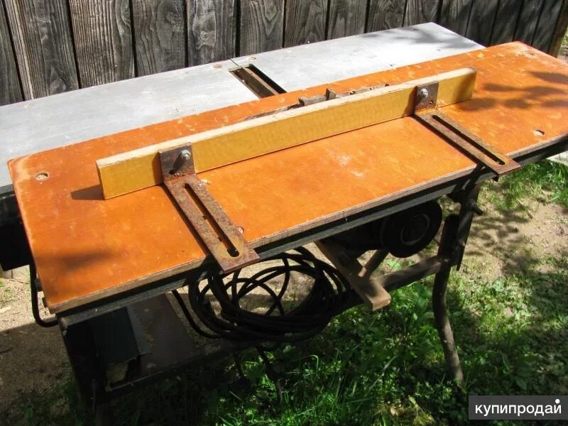 Станина для фуговального станка. Самодельный деревообрабатывающий станок. Кдс-4м деревообрабатывающий станок. Станок деревообрабатывающий унс 265. Циркулярка фуганок сдн-1б.