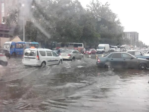 НОВОГОДНЯЯ ПОГОДА В КРАСНОДАРЕ Денис Бекетов Дзен