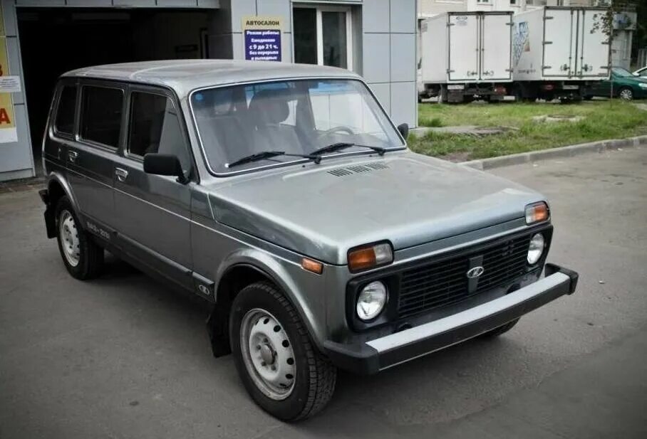 Авито нива 2131 с пробегом. ВАЗ 2131 1995 250000. ВАЗ 2131 1993 250000. Авто Нива 2121 с пробегам. ВАЗ 2131 Нижний Новгород.