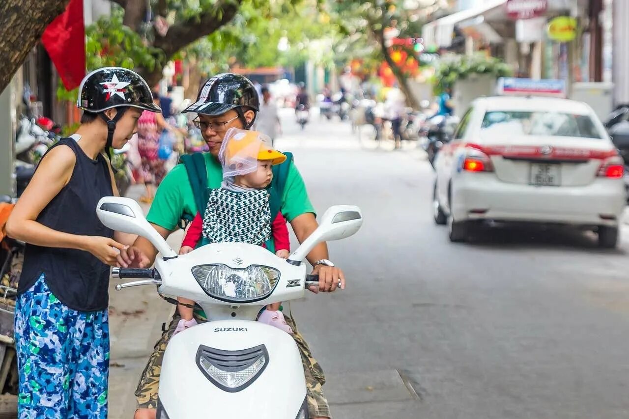 Байк в паттайе. Самуи байк. Тайские скутеры. Мопеды в Тайланде. Вьетнамцы на скутере.
