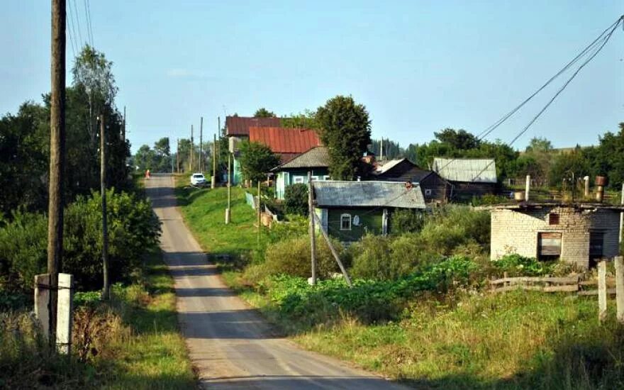 Деревня центр. Деревни Курганской области. Улица в деревне. Деревни Зауралья. Деревня на Северо западе.