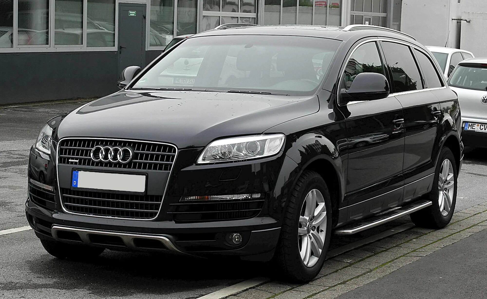 Q7 7 мест