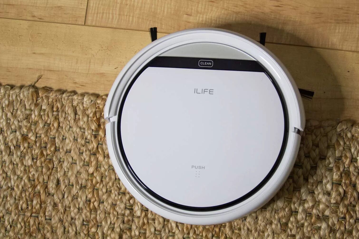 Робот пылесос dreame l20 ultra complete white. Робот-пылесос ilife v3. ilife v3s pro. пылесос ilife v 3. робот ilife v3s pro.