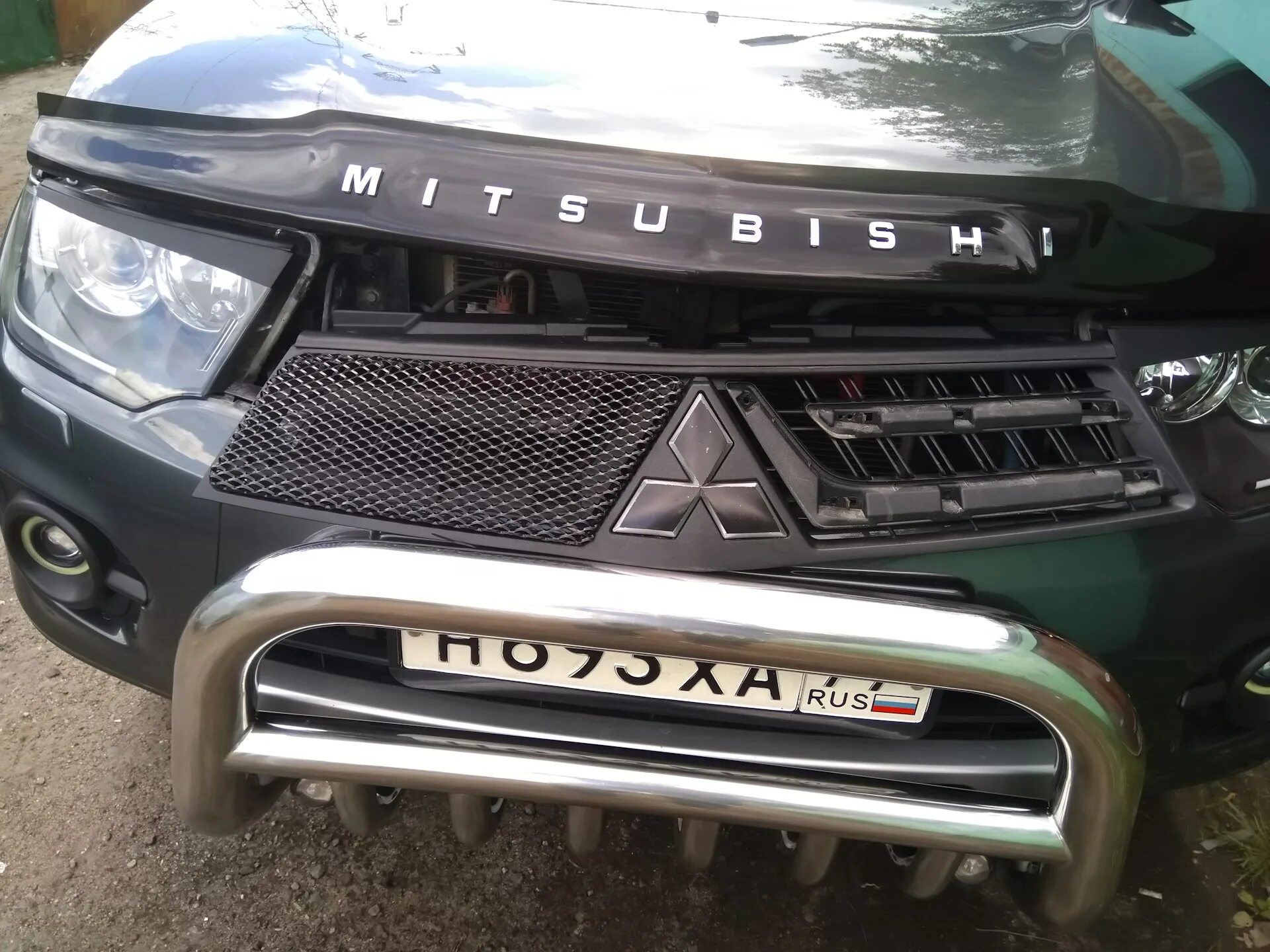 Решетка и окантовка туманок - аквапринт - Mitsubishi Pajero Sport (2G), 3,2 л, 2