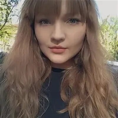 Аня без