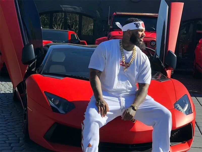 джиган автопарк. Future рэпер на машине. машины знаменитых рэперов. Ross ross машина. машины реперов.