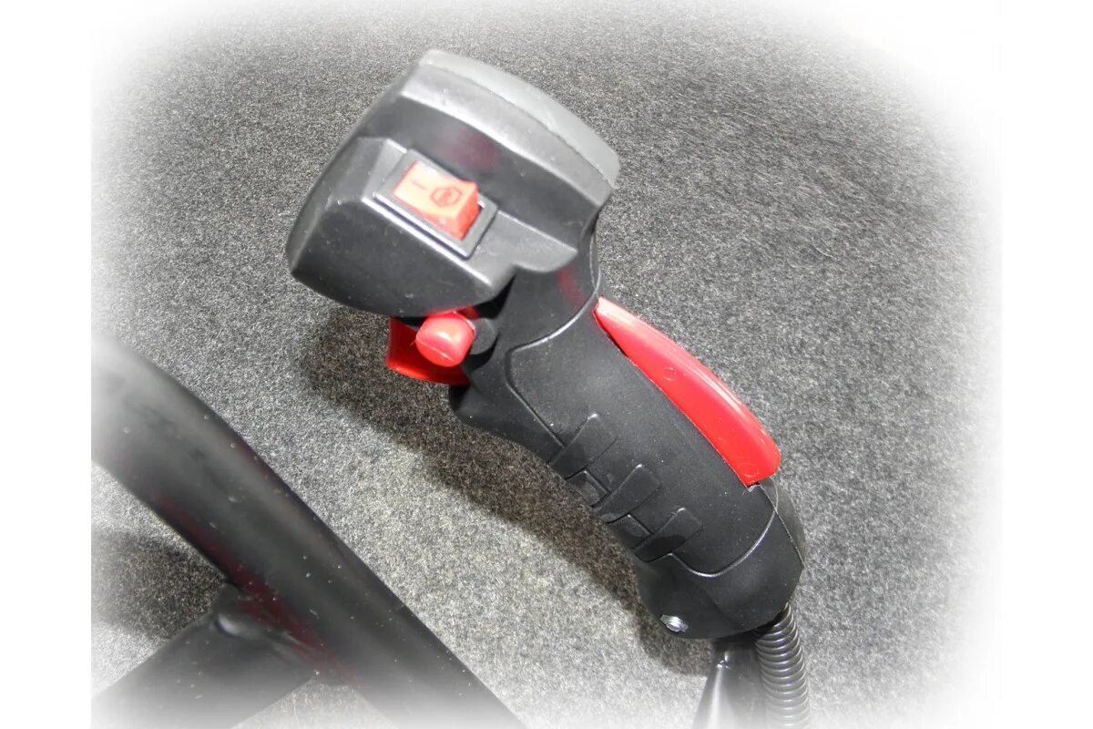 Мотобур maxcut. Мотобур максут 55. бензобур maxcut mc55 ручка газа. ручка газа для мотобура maxcut. рукоятка газа maxcut mc 55.