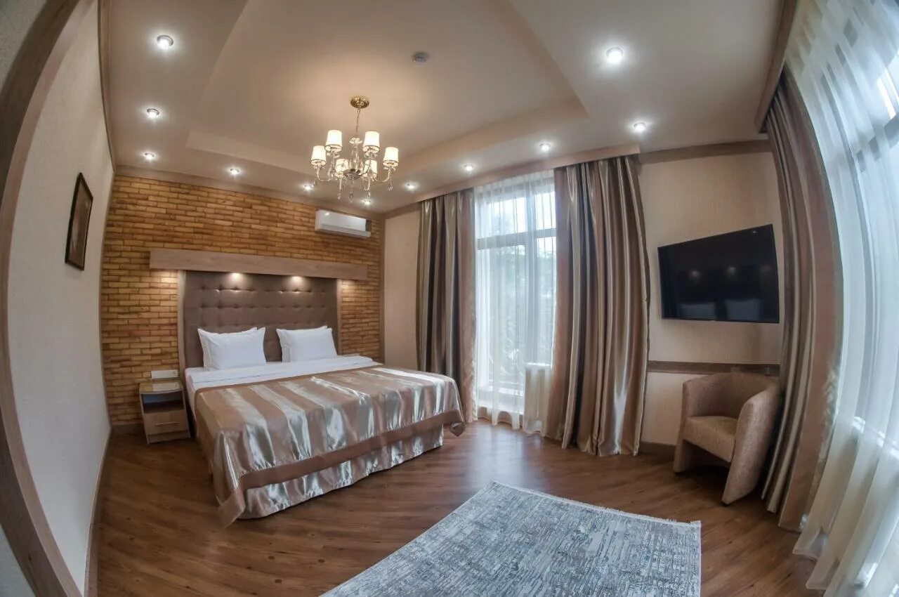 Raavah apart hotel алматы. Stay apart. Be smart stay apart. Stay apart. Green hotel алматы таусамал джандосова 4.