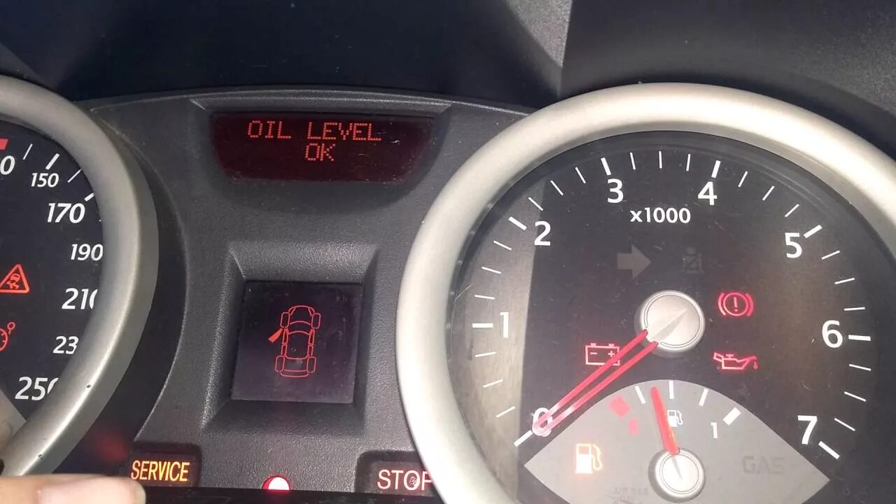 Top up oil level пежо 308. Oil level мерседес w210. Пежо 308 electronic anti-theft. Top up oil level пежо 308. Oil level w211.