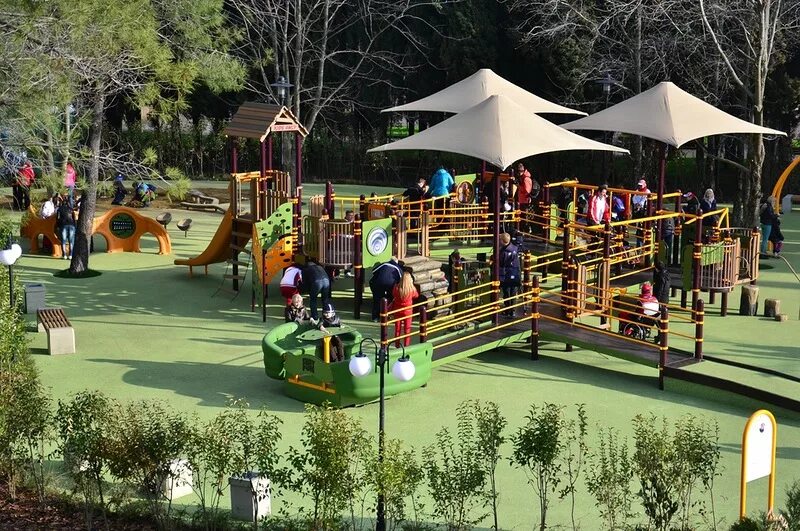 мандарин адлер детская площадка. южное взморье детская площадка. детские площадки адлер. площадка макдональдс адлер. мандарин адлер детская площадка.