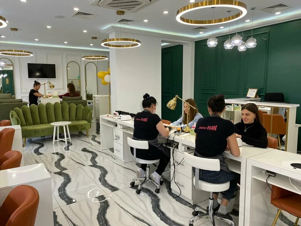 салоны маникюра в красноярске. салон маникюра челябинск. салон ликс на ленинском пр. ликс нейл владимирский. ленинский 91 ликс.