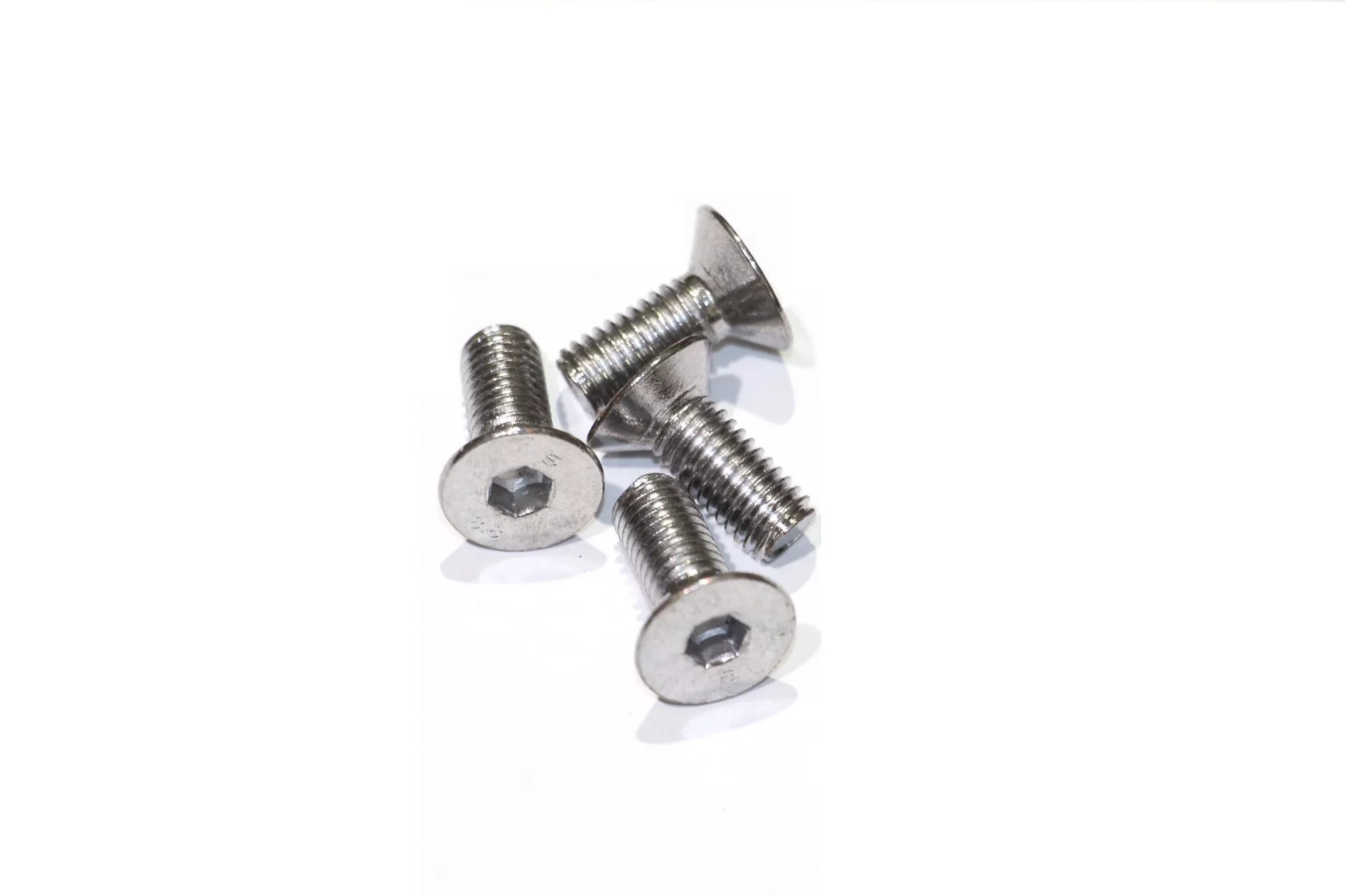 Болт для крепления тормозного диска clark`s, 1шт, 3-448 (болт 1 шт). 7703004176 болт крепления тормозного диска. Болт тормозного суппорта suzuki gsxr. Болт крепления тормозного диска шевроле круз. Винт крепления матрицы lenovo 100-15.