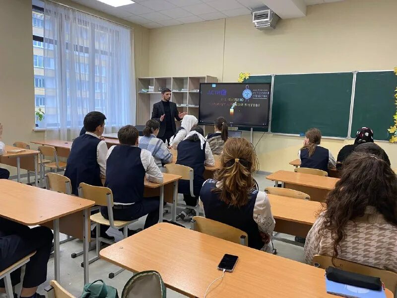 Ленточка сталинградской битвы. День победы в сталинградской битве в 1943. Мультимедийный квест посвященный 80 летию сталинградской битвы. День воинской славы 2 февраля. Мультимедийный квест «великие битвы победы».