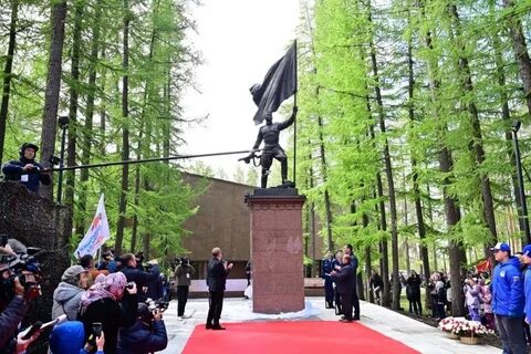 Открытие памятника гази загитову