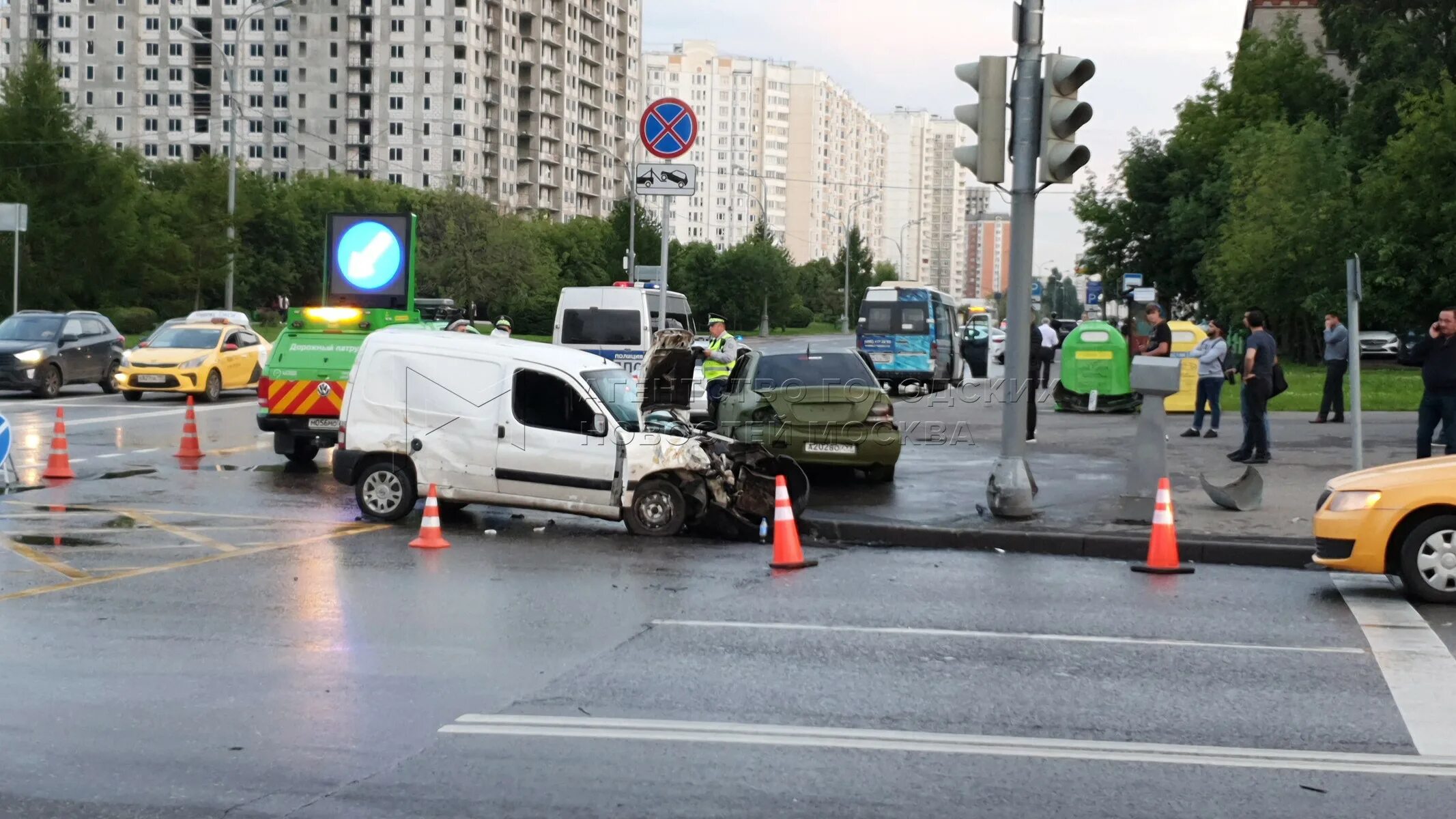Авария на Люблинской улице.