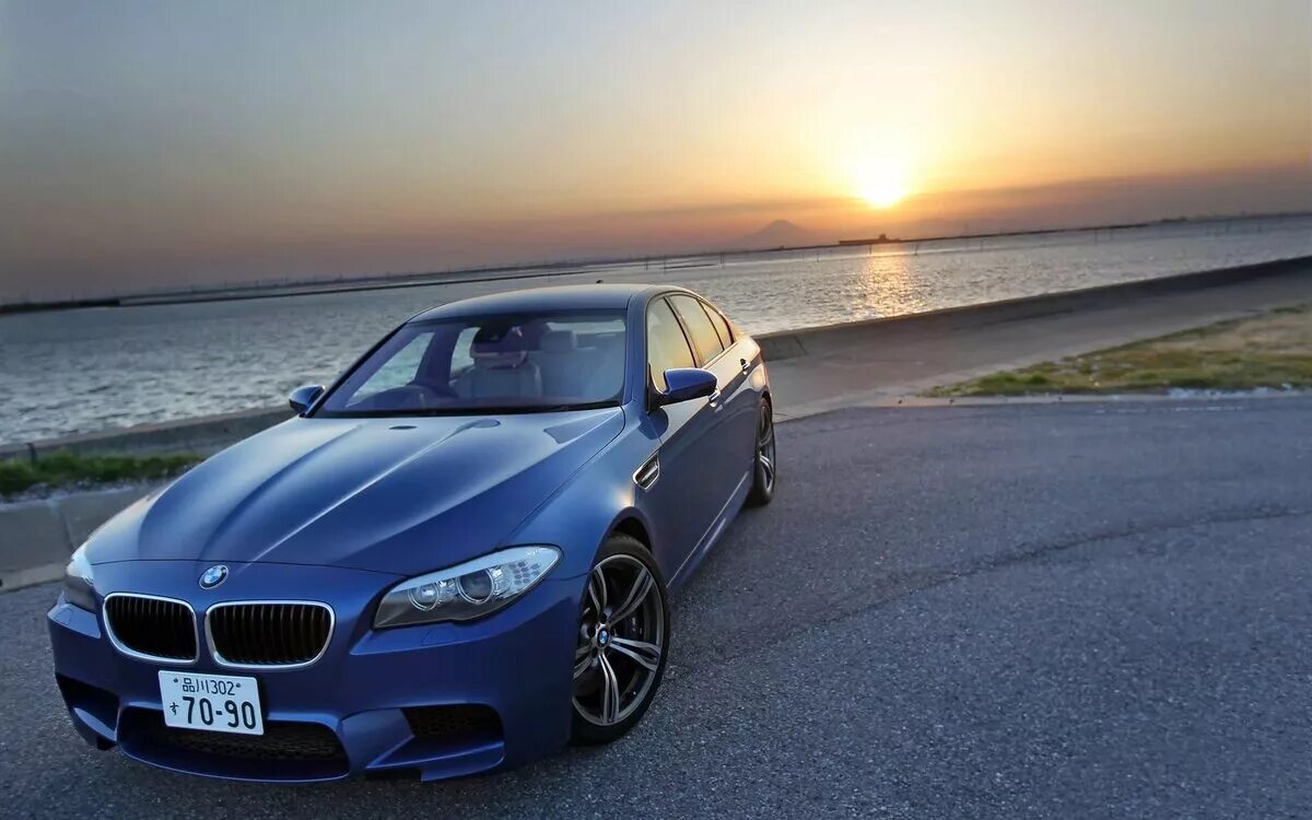 М5 т. BMW m5. BMW f10. BMW m5 sekilleri.