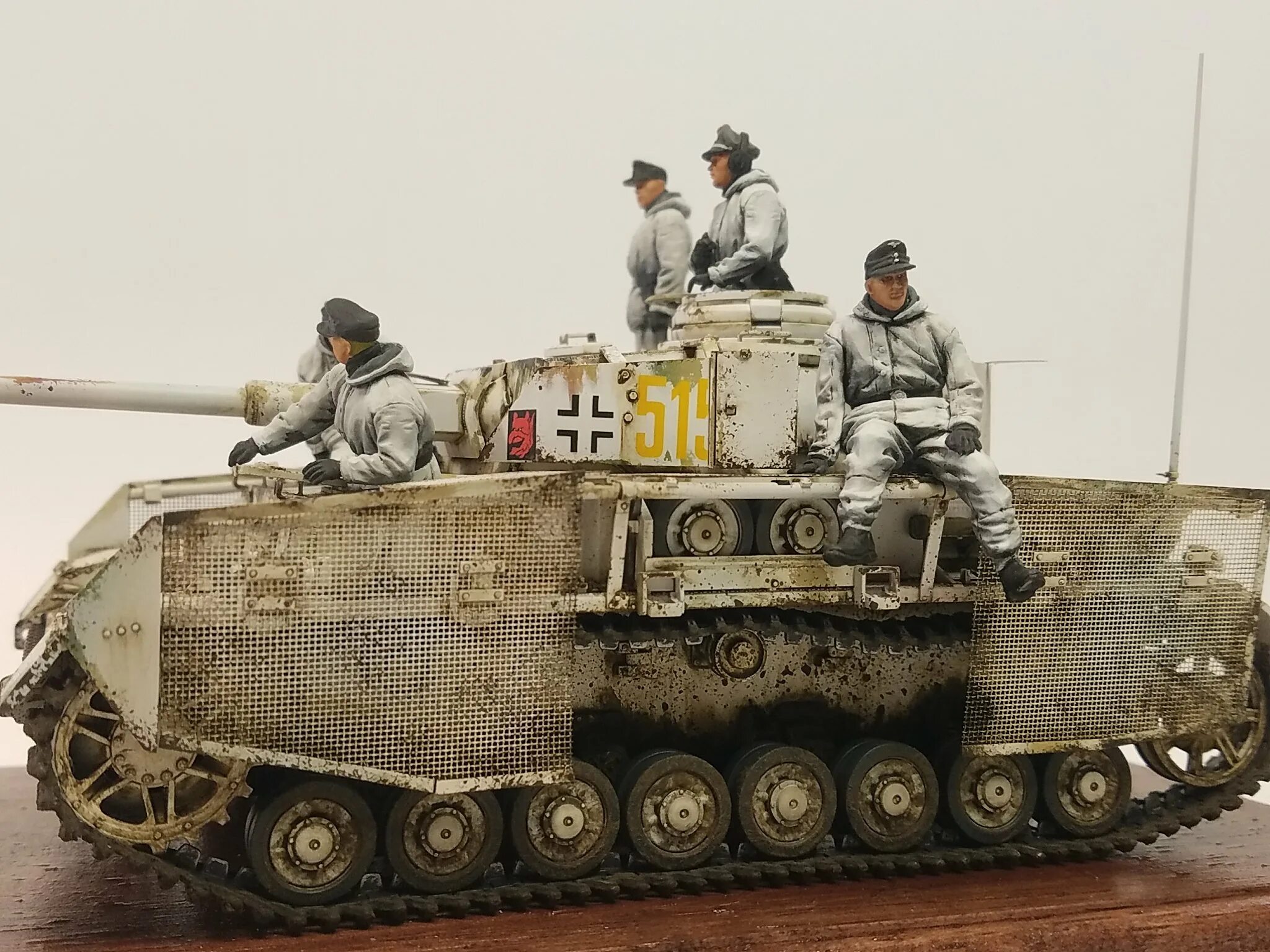 Tank kit. MINIART 35346 PZ lv. Танк из олова. Т IV MINIART. Американскиетрактораот Миниарт.