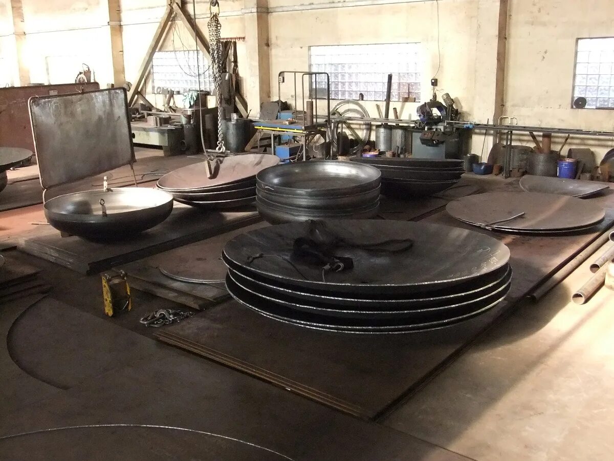 6533-78 днища эллиптические. отбортовка эллиптического днища. станок для производства днища. днище по гост 6533 – 78. изготовление эллиптических днищ.