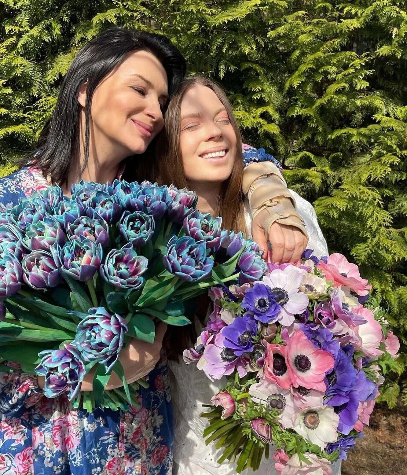 Дочь екатерины стриженовой анастасия. Старшая дочь стриженовых. Екатерина стриженова и александр стриженов. Старшая дочь стриженовых. Анастасия стриженова.