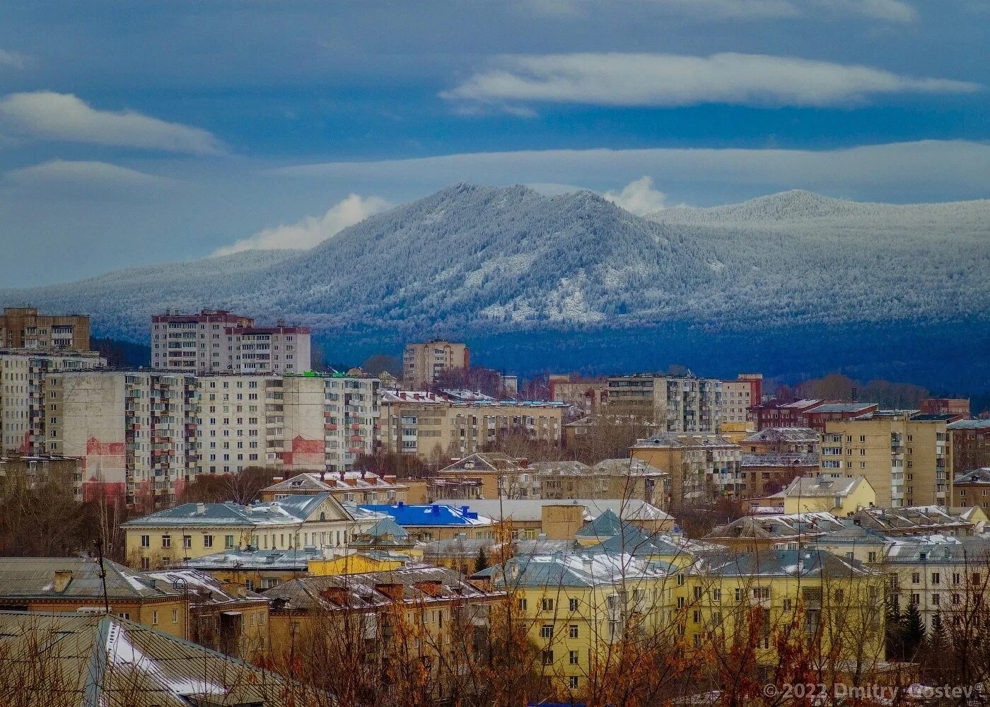 Россия г златоуст. Златоуст город. Город Златоуст Челябинской. Златоуст Челябинская область достопримечательности. Златоуст Челябинская область население.