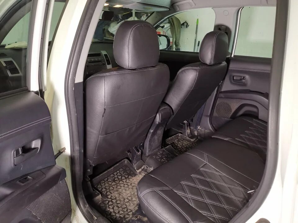 Pajero sport чехлы. Чехлы паджеро спорт 3. Автопилот экокожа алькантара pajero sport 1. Чехлы на автомобильные сидения митсубиси паджеро спорт 2020. Чехлы митсубиси паджеро спорт 1 автопилот.