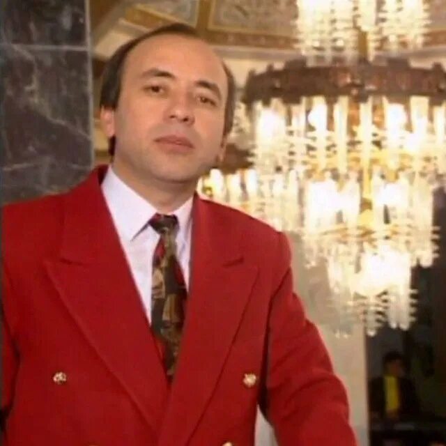Холиков мр3. Мухиддин холиқов. muhriddin holiqov biografiyasi. нигорам мухриддин. мухриддина холикова..