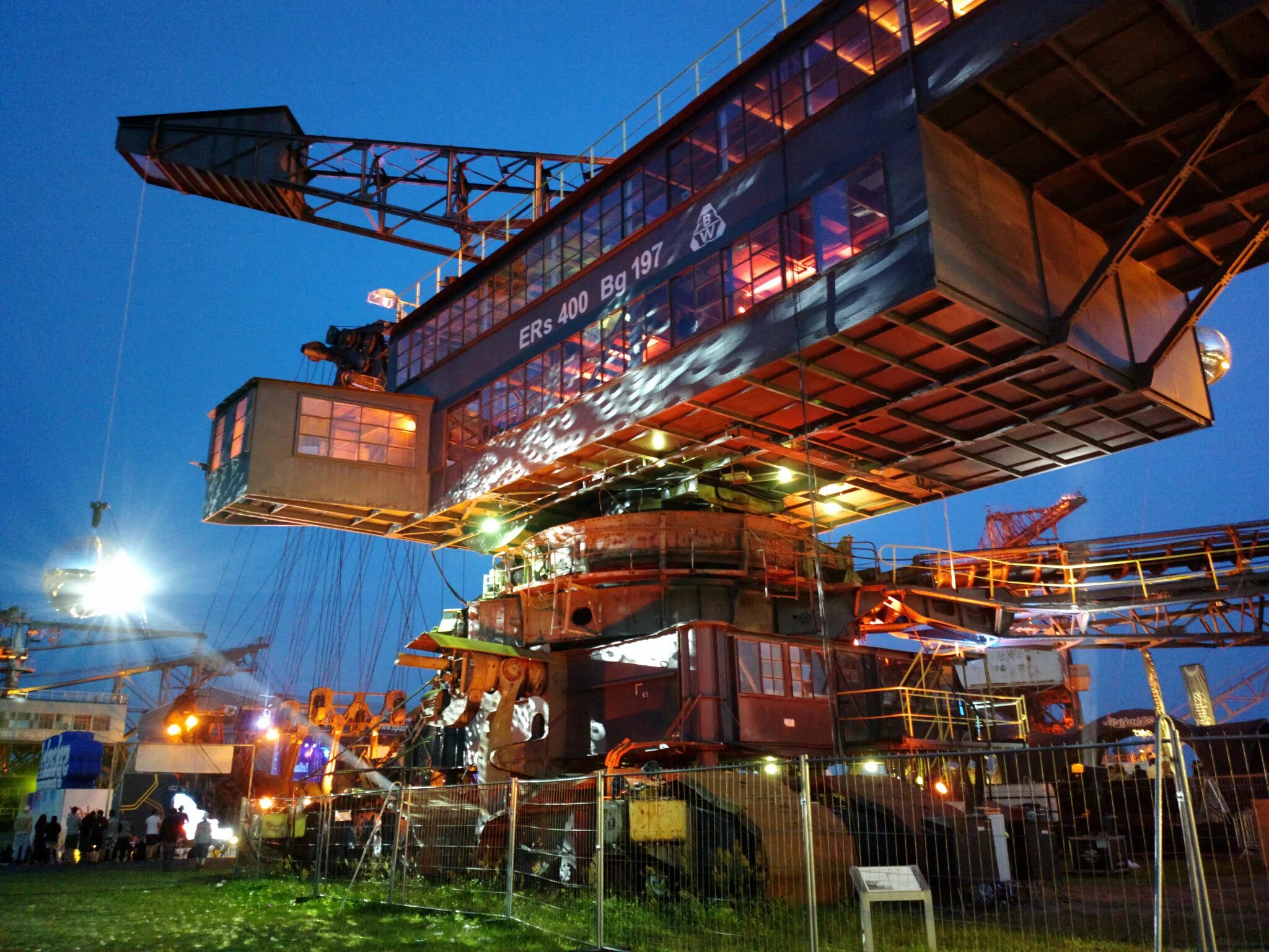 феррополис германия. музей экскаваторов. железный город. абзетцер германия. Ferropolis.