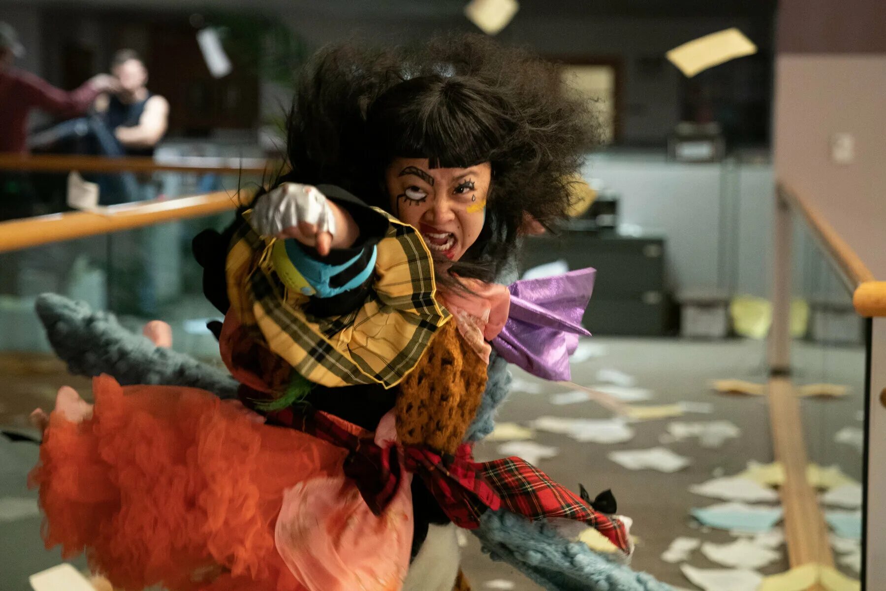 Everything everywhere all at once. Everything everywhere all at once 2022 постер. Все везде и сразу постер. Everything everywhere all at once 2022 фильм. Everything everywhere all at once.