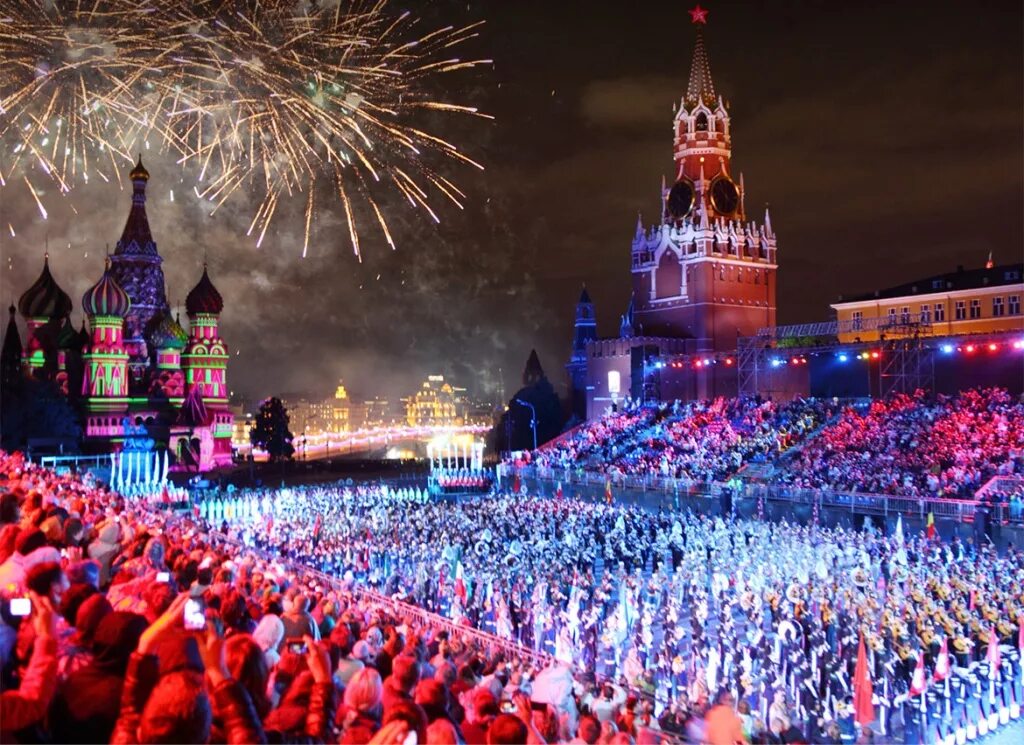 Мероприятия в москве на выходные ноябрь 2025. Красная площадь москва спасская башня. фестиваль спасская башня в москве. москва спасская башня 2025. москва красная площадь новый год днём.