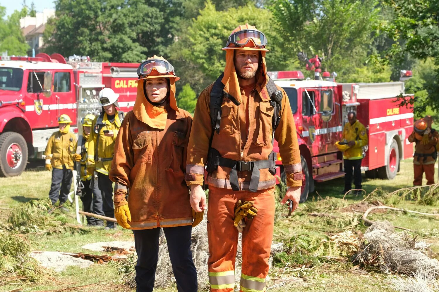 Страна пожаров сериал. Страна пожаров сериал 2022. Страна пожаров дата выхода. Сериал страна пожаров кадры. Макс тириот страна пожаров.