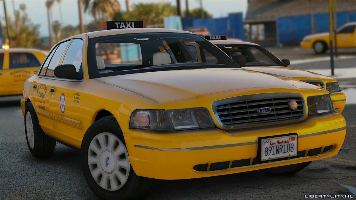 Taxi life моды. Downtown Cab co в ГТА 5. Ford Crown Victoria Taxi. GTA 5 таксопарк.