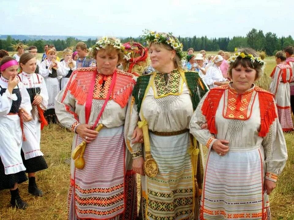 Кто составляет народ. Коми пермяки народ. Народы Урала Коми пермяки. Нация Коми пермяки. Пермь Коми пермяки.