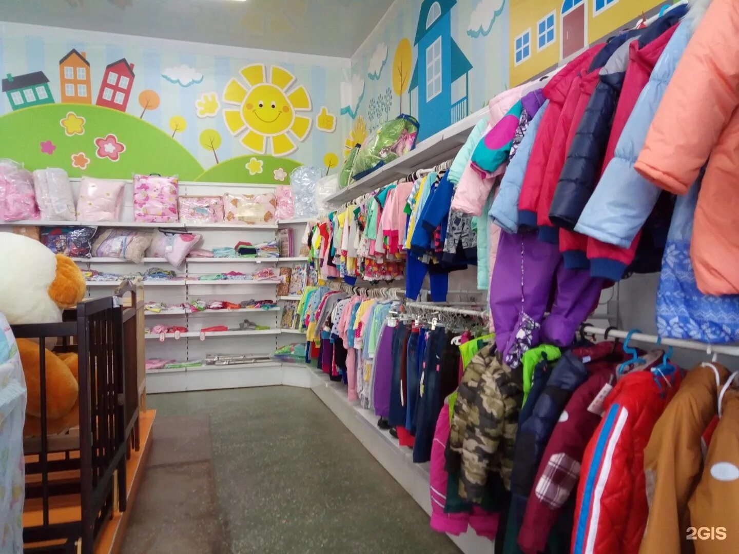 Детский отдел одежды. Детские вещи пермь. Детские магазины. Магазин недетских товаров. Детский магазин.