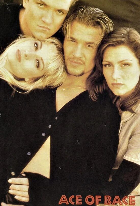 Группа ace of base 2020. Группа ace of base. Группа ace of base. Группа ace of base 2020. Солистка эйс оф бейс.