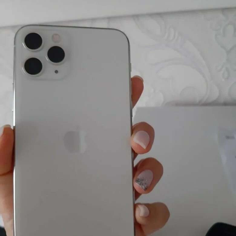 Айфон 11 калининград. Продают iphone 11 Pro Магнитогорске. Айфон 11 мини в Калининграде. Одиннадцатый iphone в Калининграде сколько стоит.