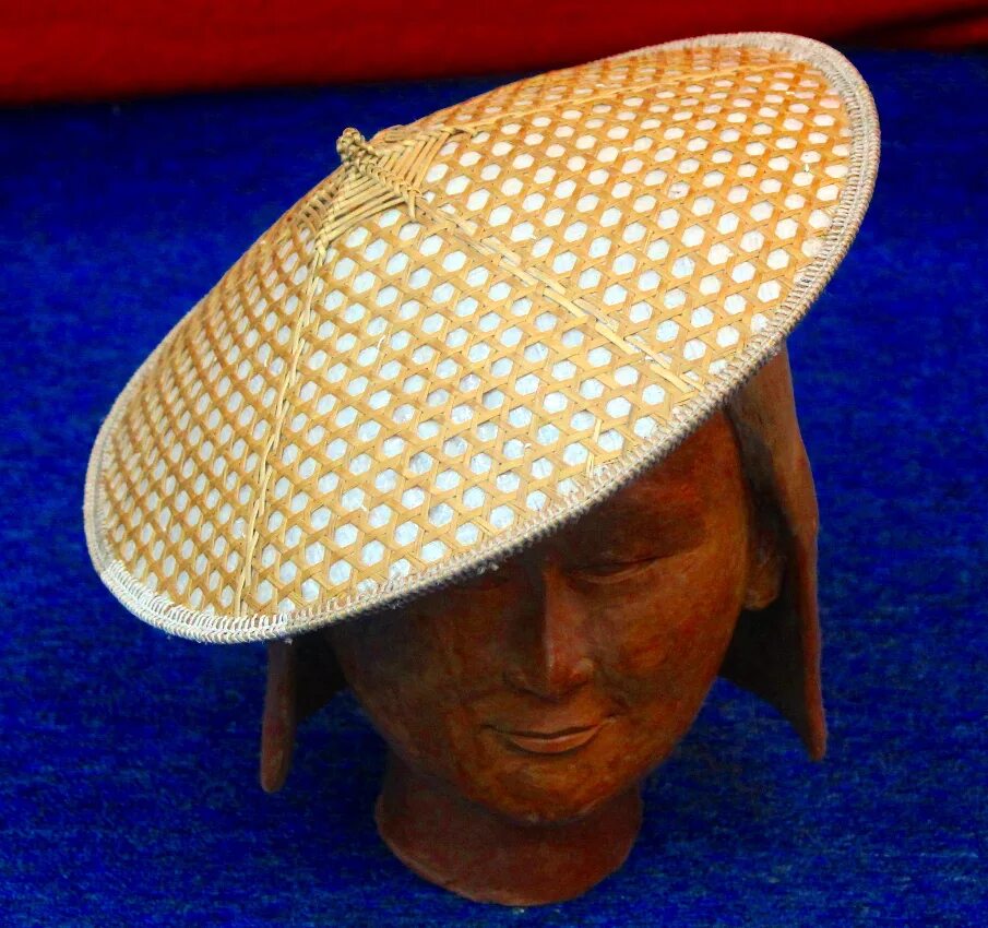 Bamboo hat. Соломенная амигаса. Шляпа амигаса бамбуковая. Амигаса головной убор самурая. Японская шляпа амигаса.