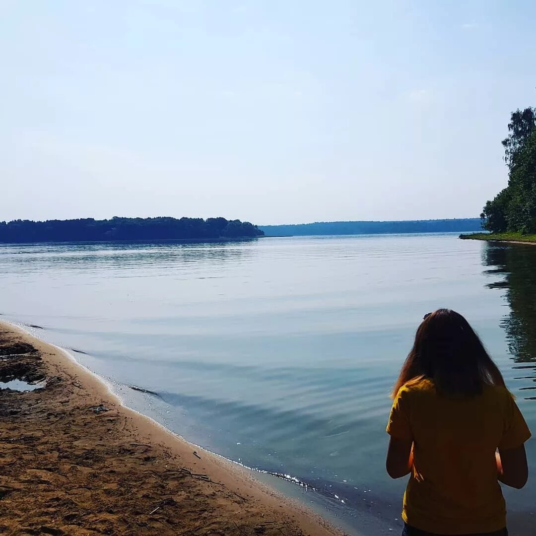Пляж ламишино истринское водохранилище. Пляж ламишино истринское водохранилище. Истринское водохранилище рыбалка. Истринское водохранилище река. Озеро истра московская область.