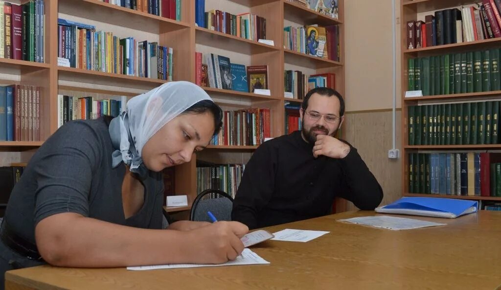 просветительские курсы православие. православные курсы. рождественские чтения в алексине. тихоновский богословский университет. православные курсы.