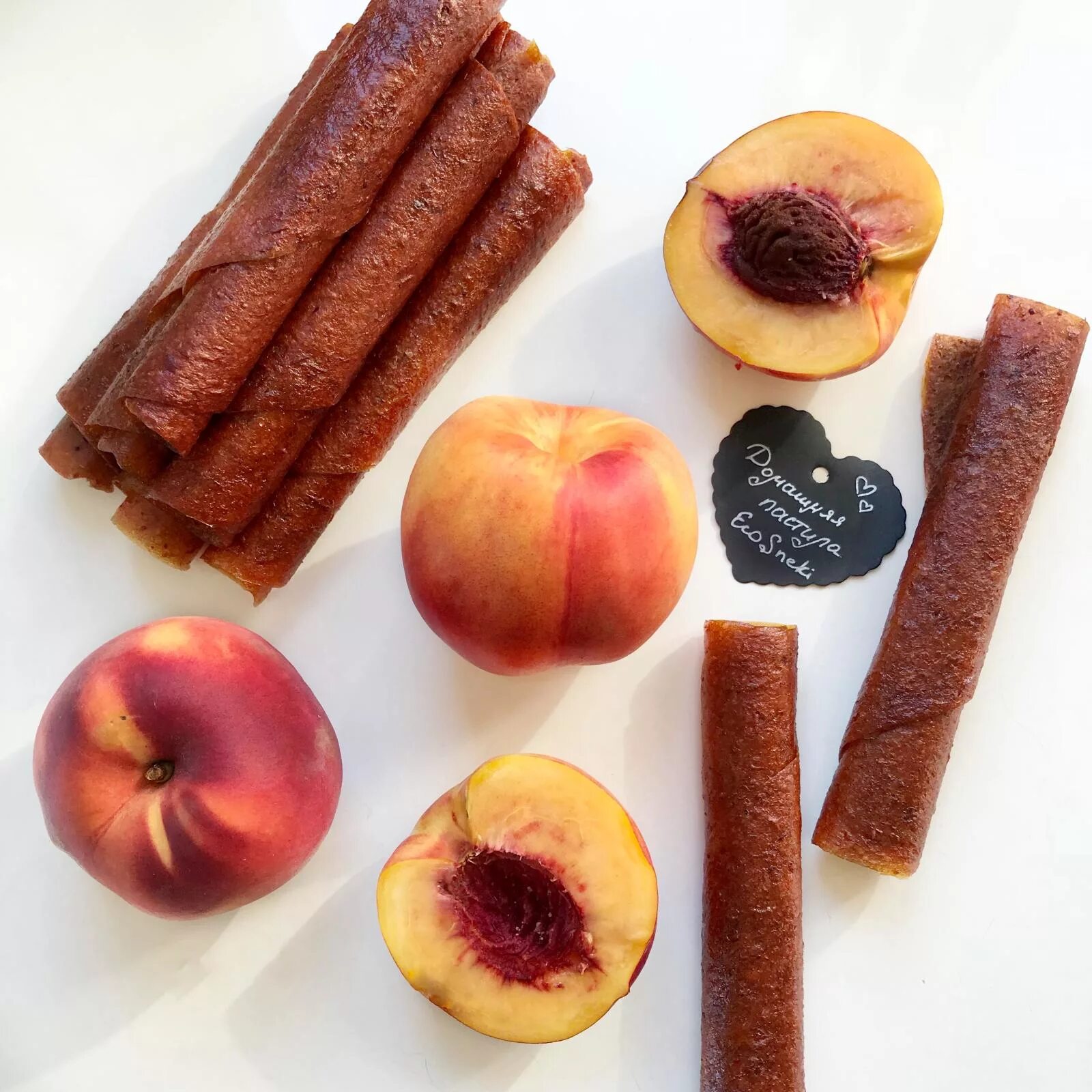 пастила малиновая. фруктовая пастила фото. фруктовая пастила фото. пастила фруктовая без сахара белевская. фруктовая пастила фото.