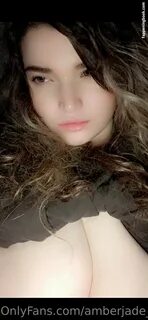 amberjade_0 Nude OnlyFans Leaks.