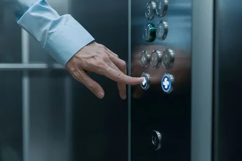 Лифт считает этажи
