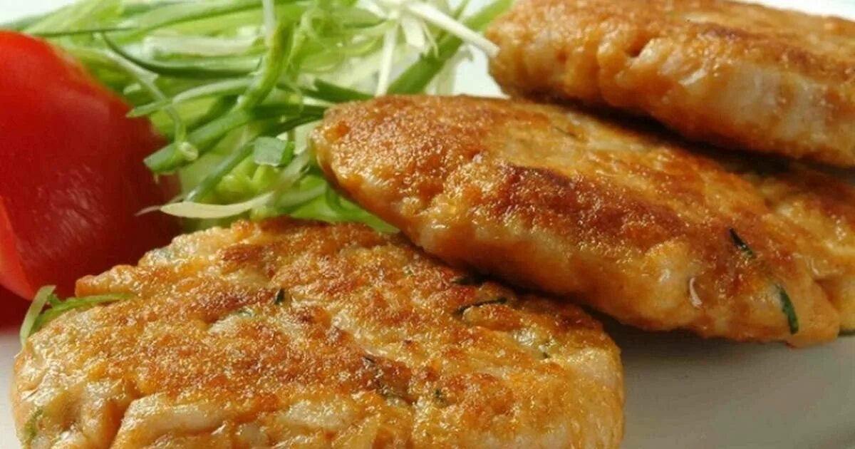 Как делать котлеты из филе. Котлеты. котлеты из курицы. котлеты куриные полуфабрикаты. котлеты из филе.