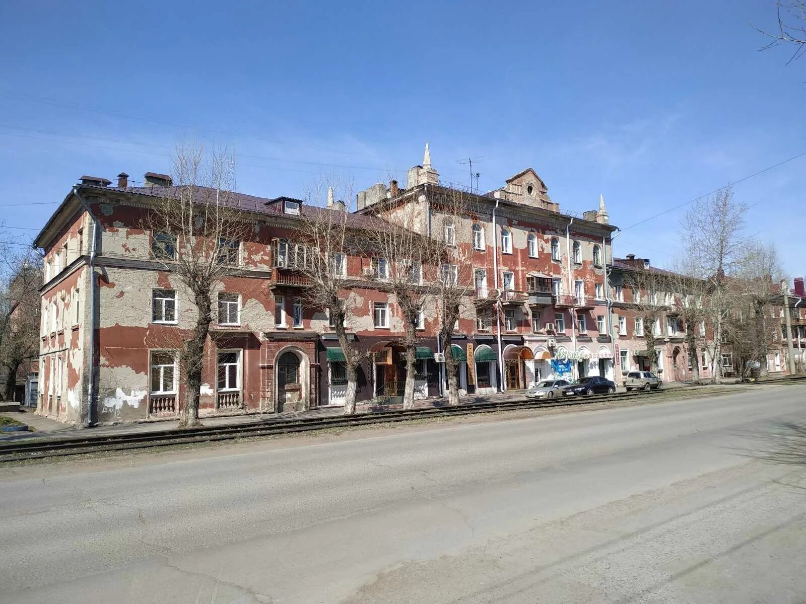Купить комнату в 1-комн. квартире, 18 м² по адресу Омск, улица Серова, 20, 3 эта