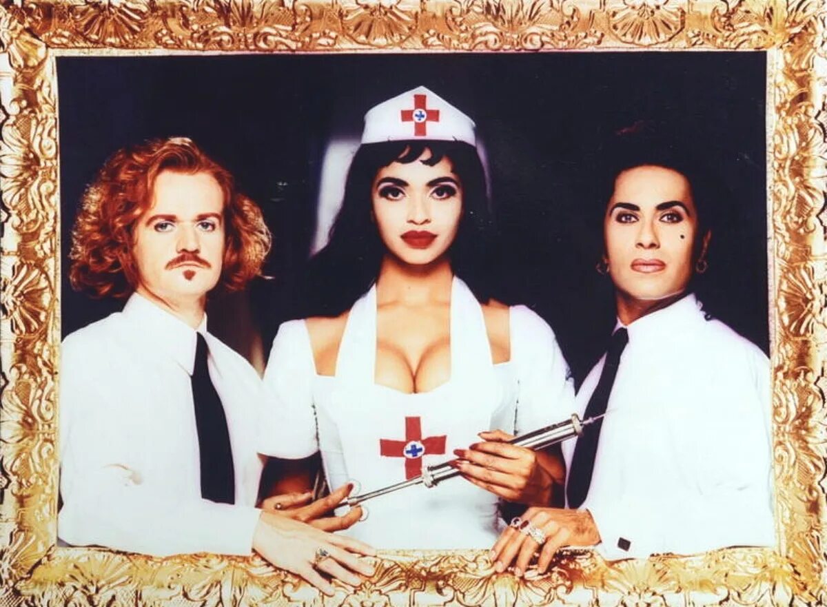 Арми групп. Группа АРМИ оф лаверс. Группа Army of lovers сейчас. Army of lovers в молодости.