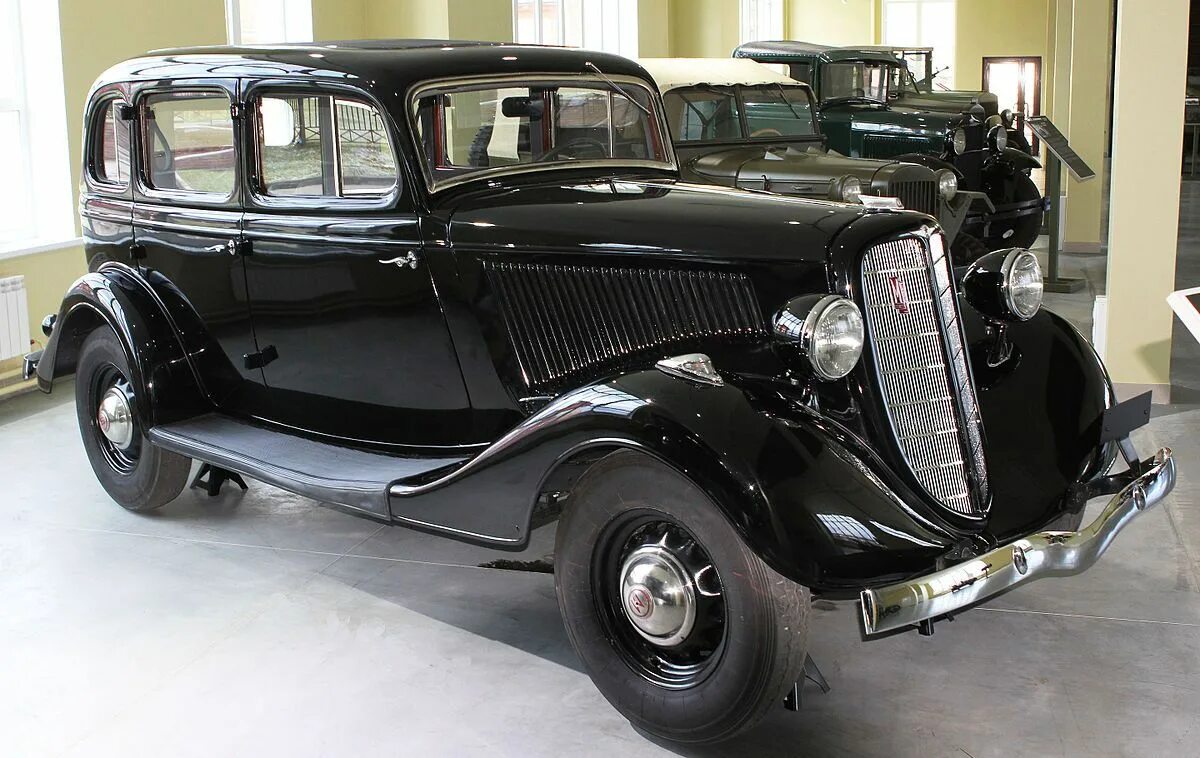 1 к 1940 г. Автомобиль ГАЗ м1 эмка. ГАЗ м1 эмка 1930. ГАЗ м1 1939. Машина м-1 эмка.