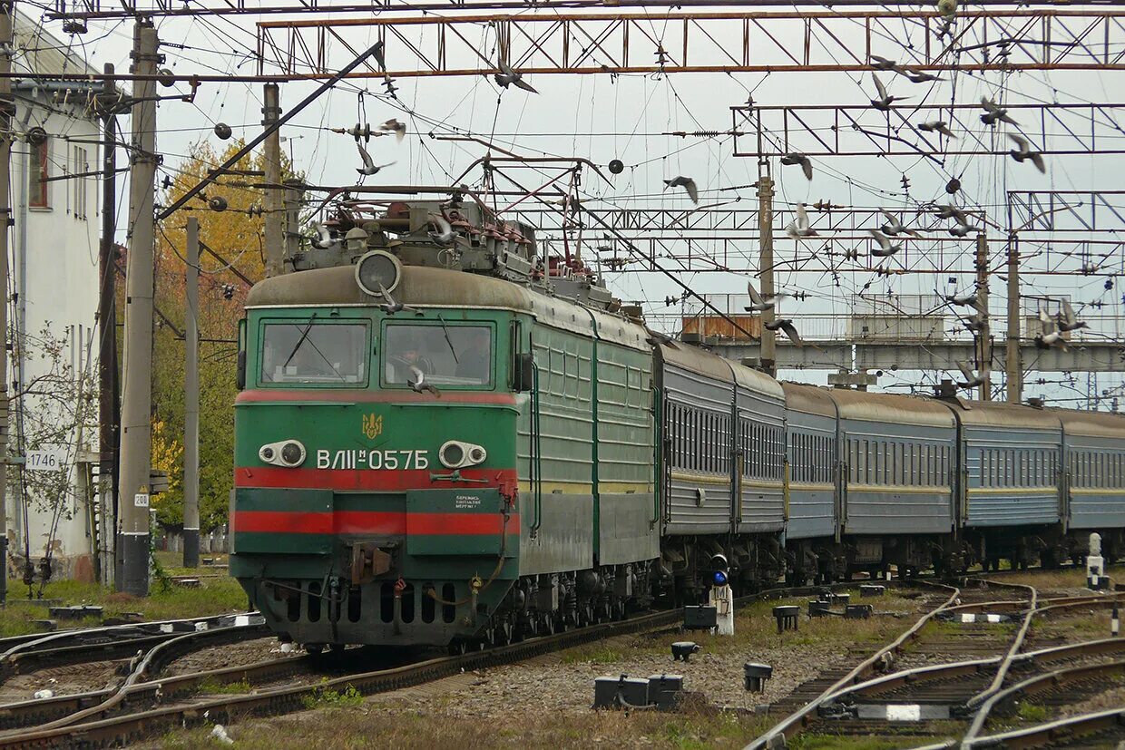 Укрзализныця. Поезда Украины. Украинские поезда. Украинские железные дороги. Украинские железные дороги поезда.