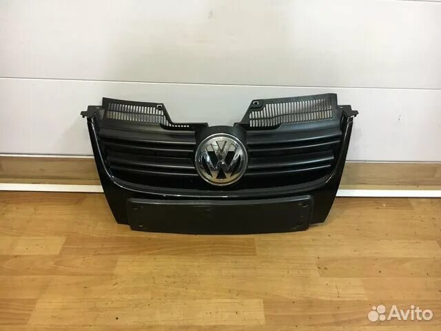 Volkswagen jetta 2011 года решетка радиатора. Решетка радиатора фольксваген джетта. Решётка радиатора volkswagen jetta 5. Решетка радиатора jetta. 5c6853653f.