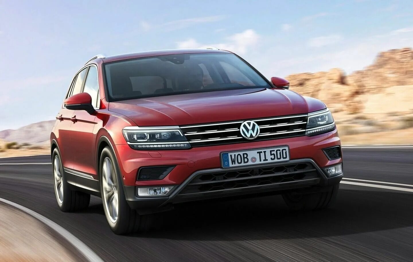 Машина volkswagen tiguan. Тигуан 2022. Фольксваген Тигуан 2016. Фольксваген Тигуан 2017. Новый Тигуан 2022.