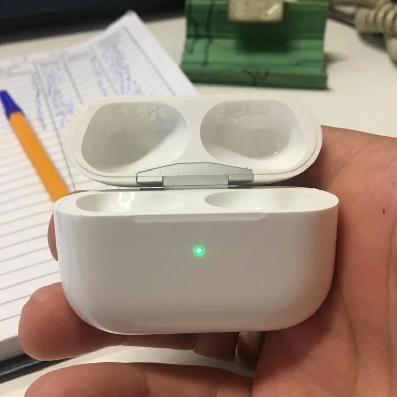 Air pods pro 2. кейс аирподс 1 поколения. потерянный кейс от наушников. коробка от наушников f9. потерянный кейс от наушников.