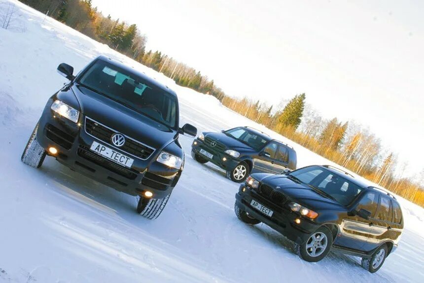 Туарег и БМВ х5. Volkswagen Touareg vs BMW x5. BMW x5 e53. E53 x5 Mercedes ml Touareg. Сравнение бмв х5